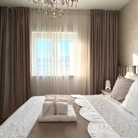 Luxury Rinos - Free Garage Parking