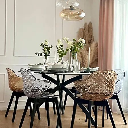 Luxury Rinos - Free Garage Parking