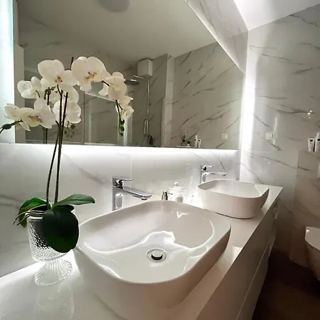 Luxury Rinos - Free Garage Parking * Сплит